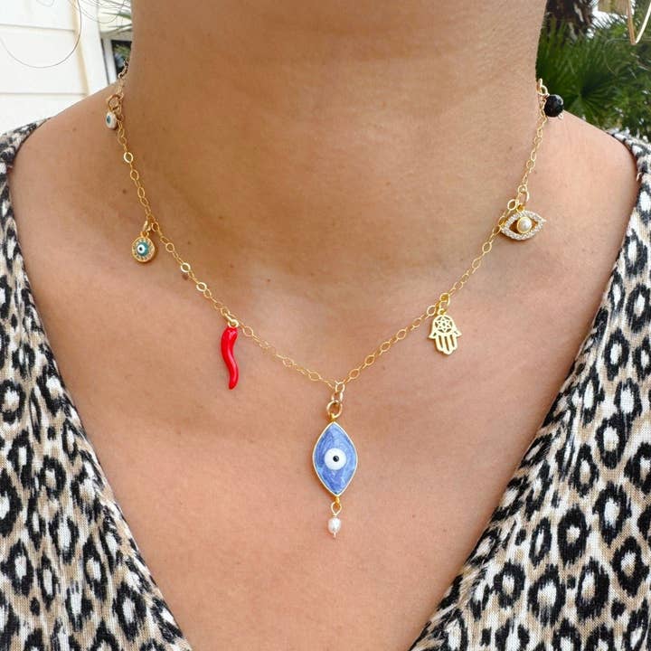 Colar de Pendentes de Proteção “All Eyes On Me” por atacado de Lexi Jewelry