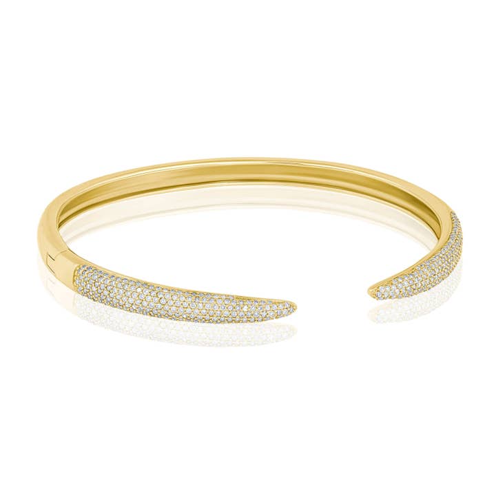 Manchette Claudine pour la vente par Ela Rae Jewelry Llc.