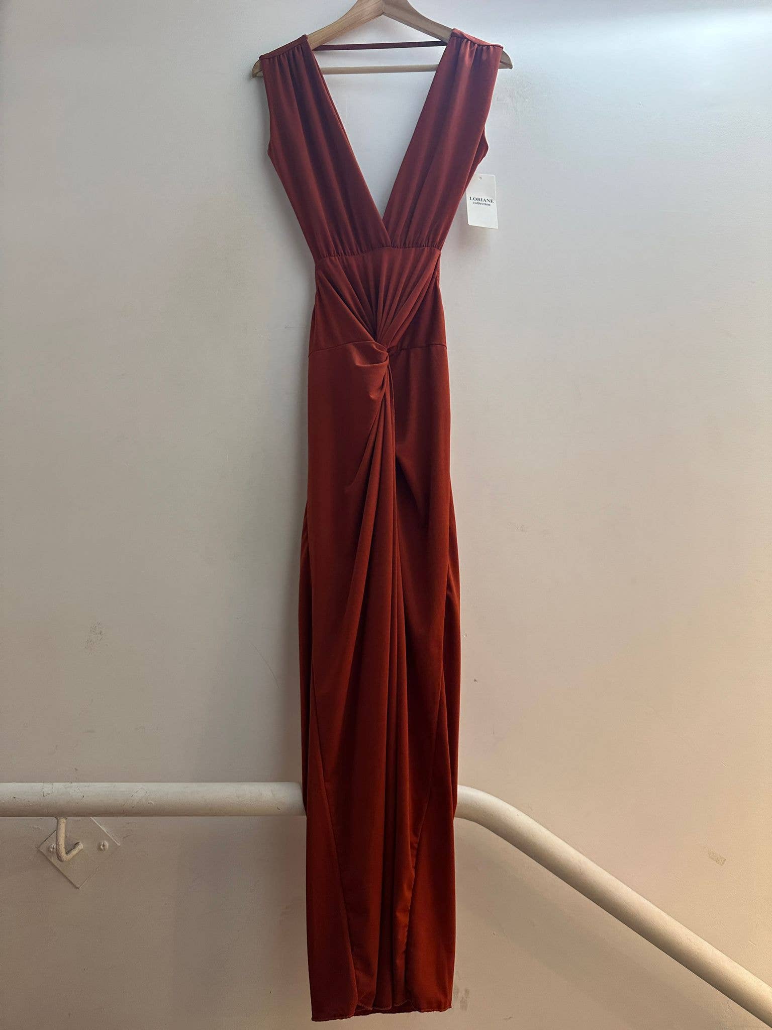 LORIANE – wholesale Dress – Women's – 5997 Plain long dress with open back one size20