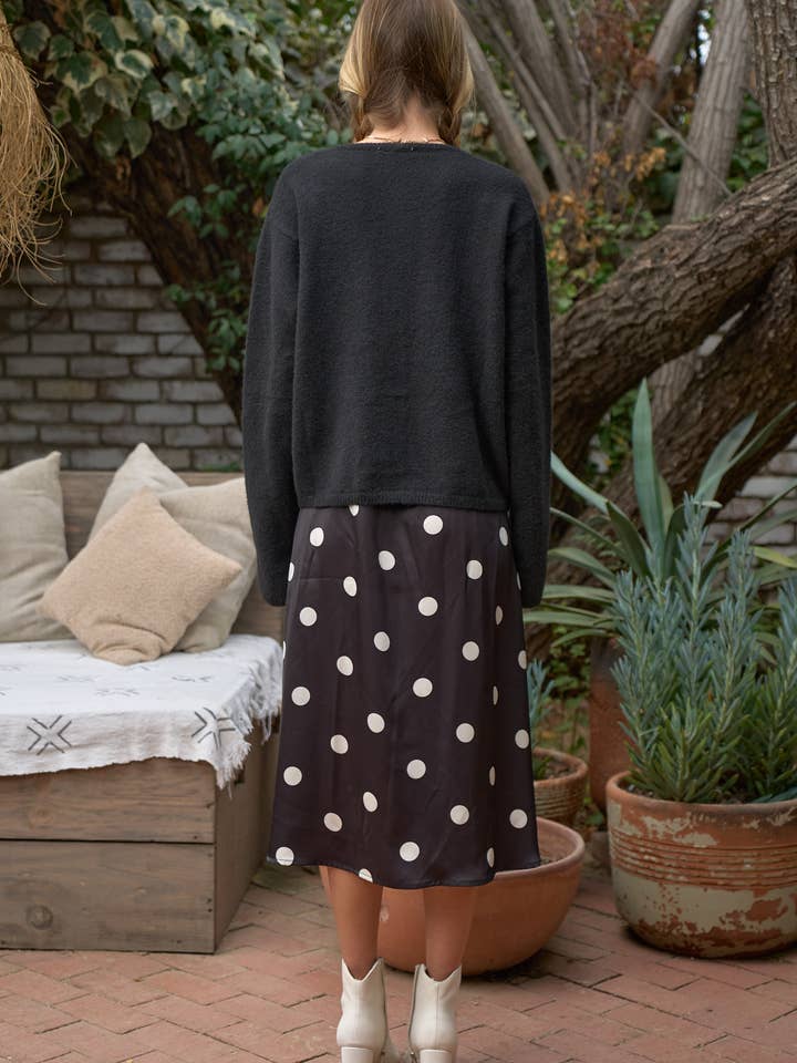 JADE BY JANE - Wholesale Cardigan - Women's - PLUS SIZE SOLID CREW NECK BUTTON FRONT SWEATER CARDIGAN12