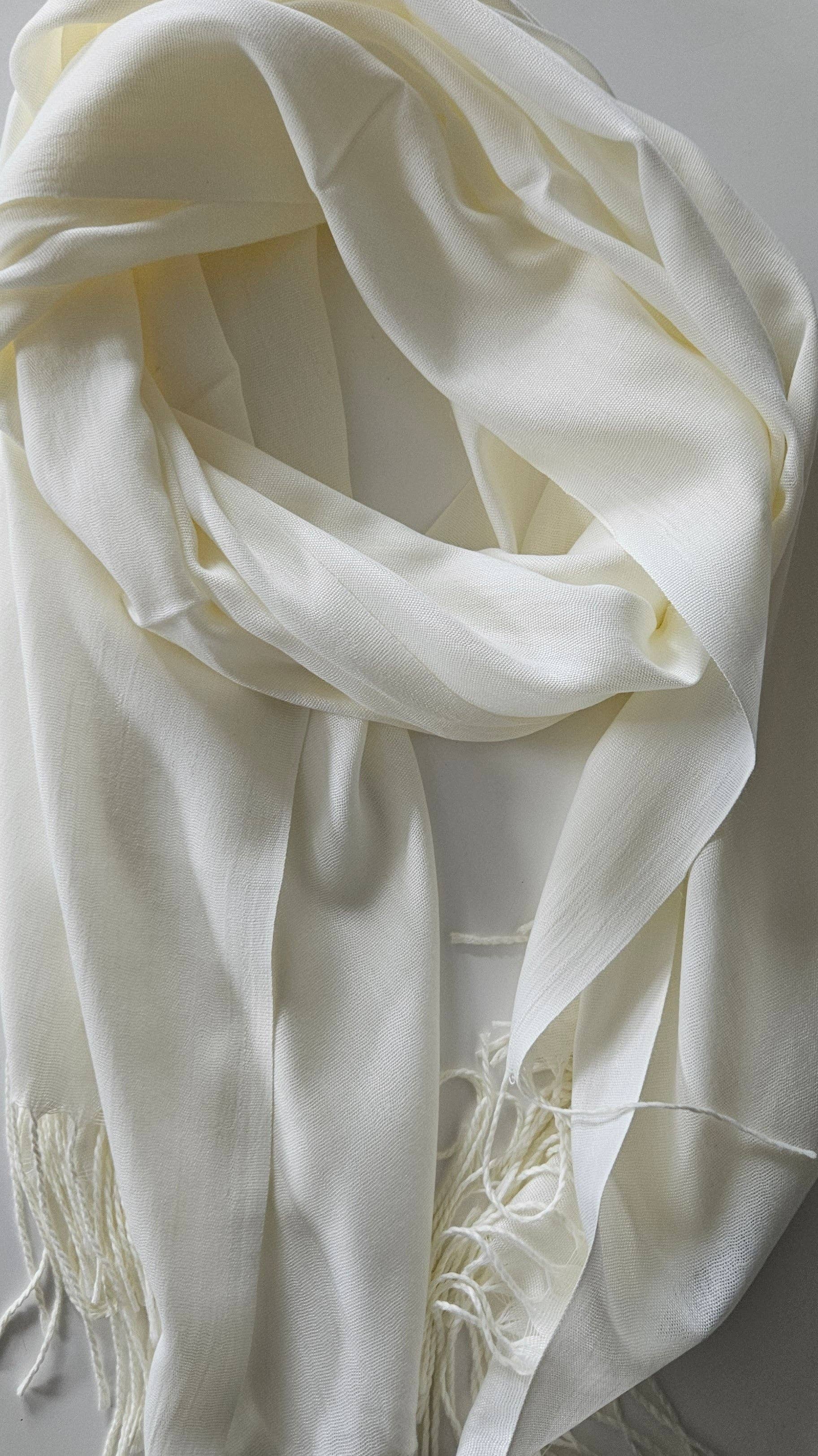 Shimena - Wholesale Scarf - Women's - Lightweight Plain Scarves1