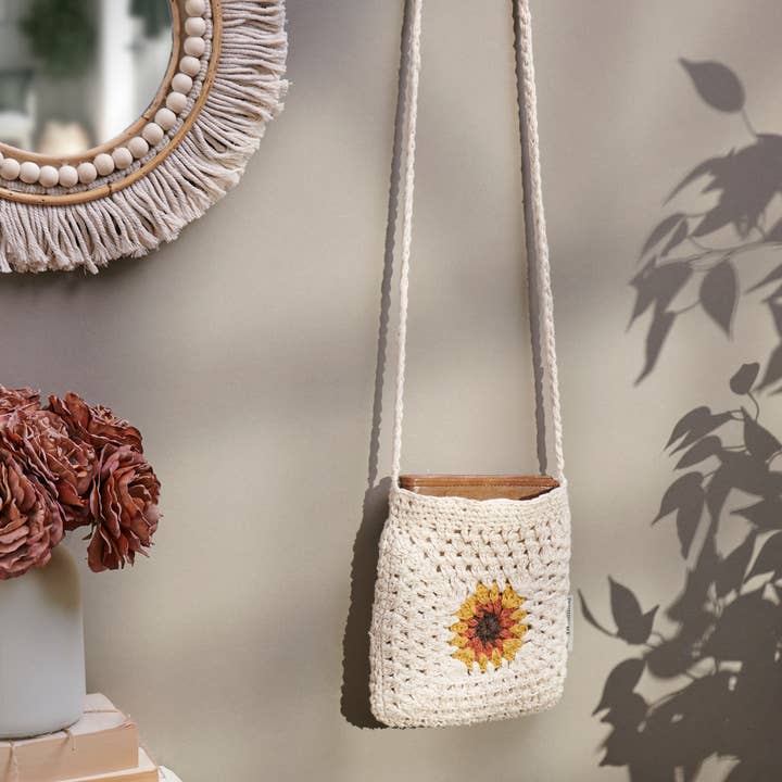 Primitives by Kathy - Wholesale Tote Bag - Unisex - Crochet Sunflower Crossbody Bag4