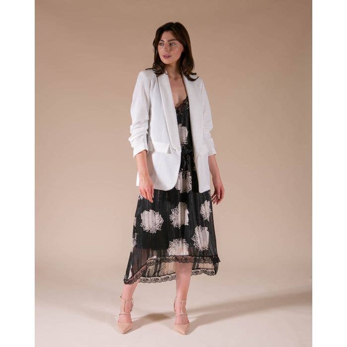 Kurt Muller - Wholesale Blazer - Dames - Oversized blazer met gerimpelde mouwen27