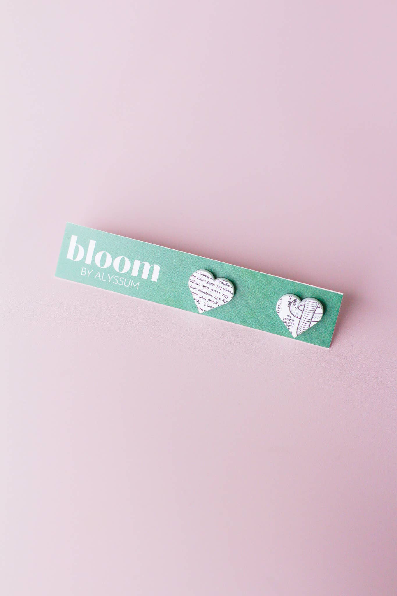 bloom by alyssum - Vente Clous d'oreille - boucles d'oreilles à tige Reputation (inspirées de Taylor Swift)