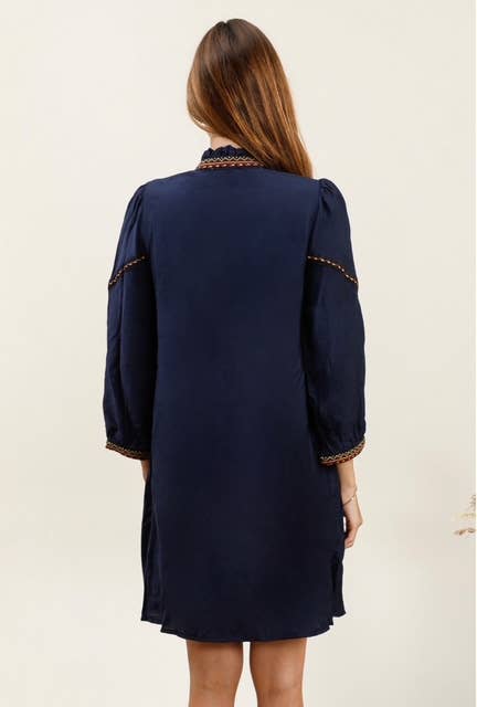 MOOYA – wholesale Klänning - Dam – Kort flytande klänning med broderidetaljer - MY061