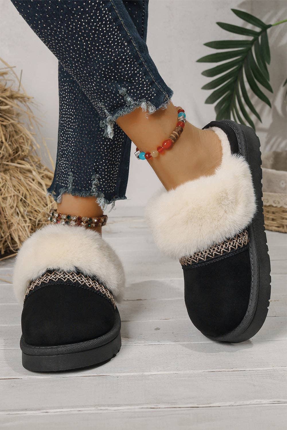 Lovesoft - Wholesale Slippers - Women's - Faux Suede Plush Trim Ethnic Mule Slippers3