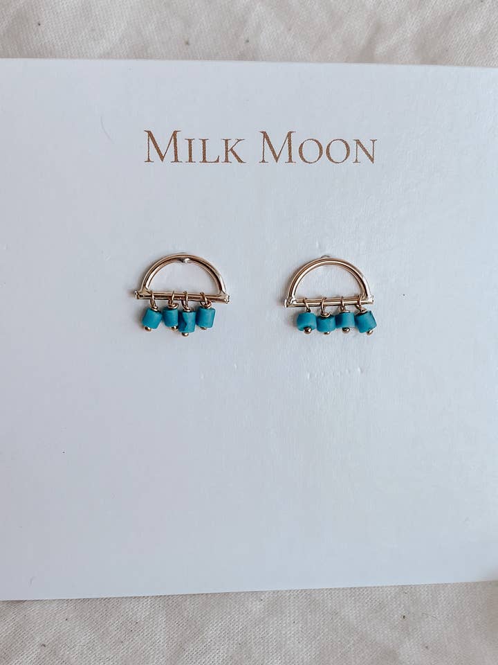 Clous de lever du soleil pour la vente par Milk Moon