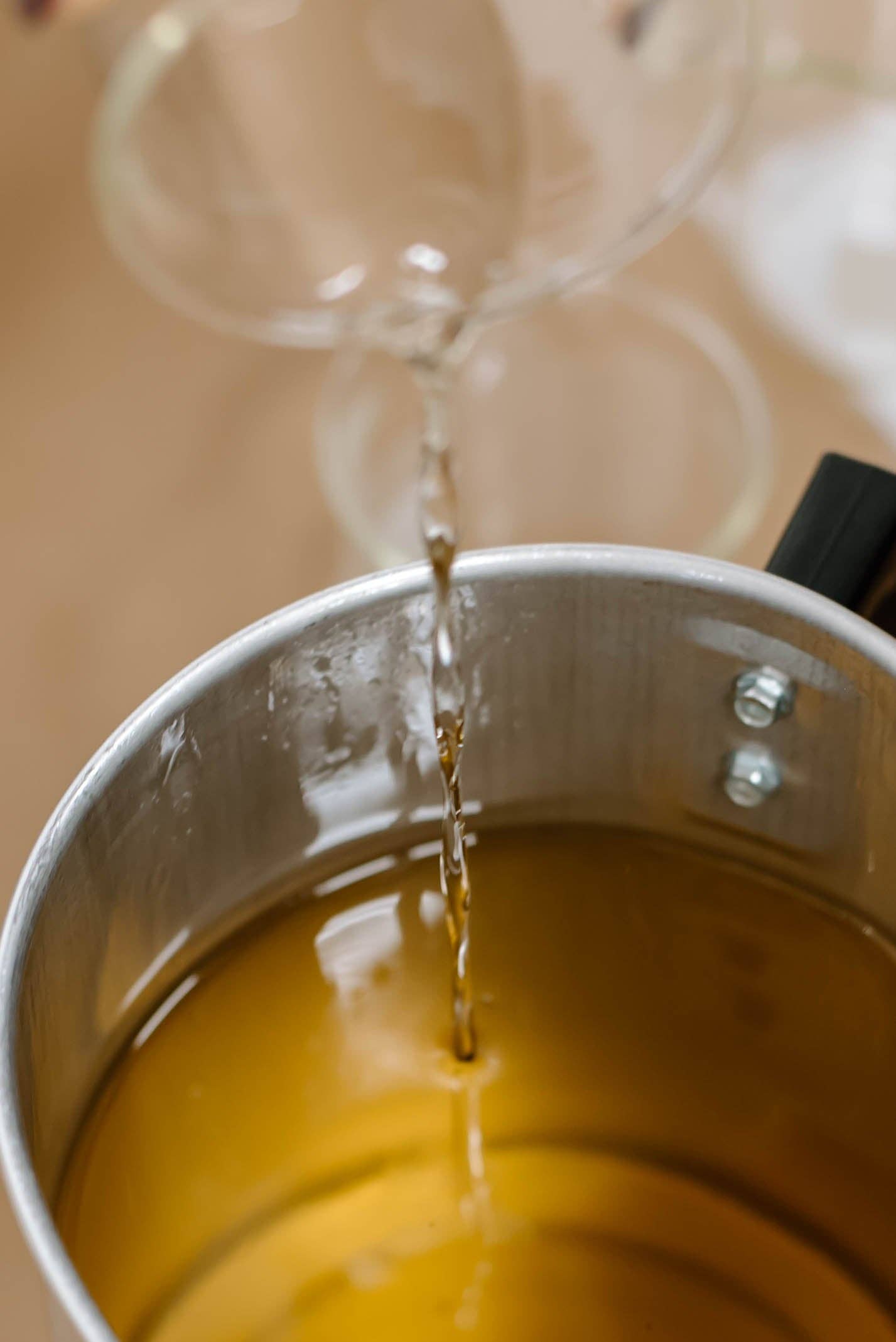 Noted Candles - Wholesale Travel Candles - Lime Basil Mint Gold Tin Candle2