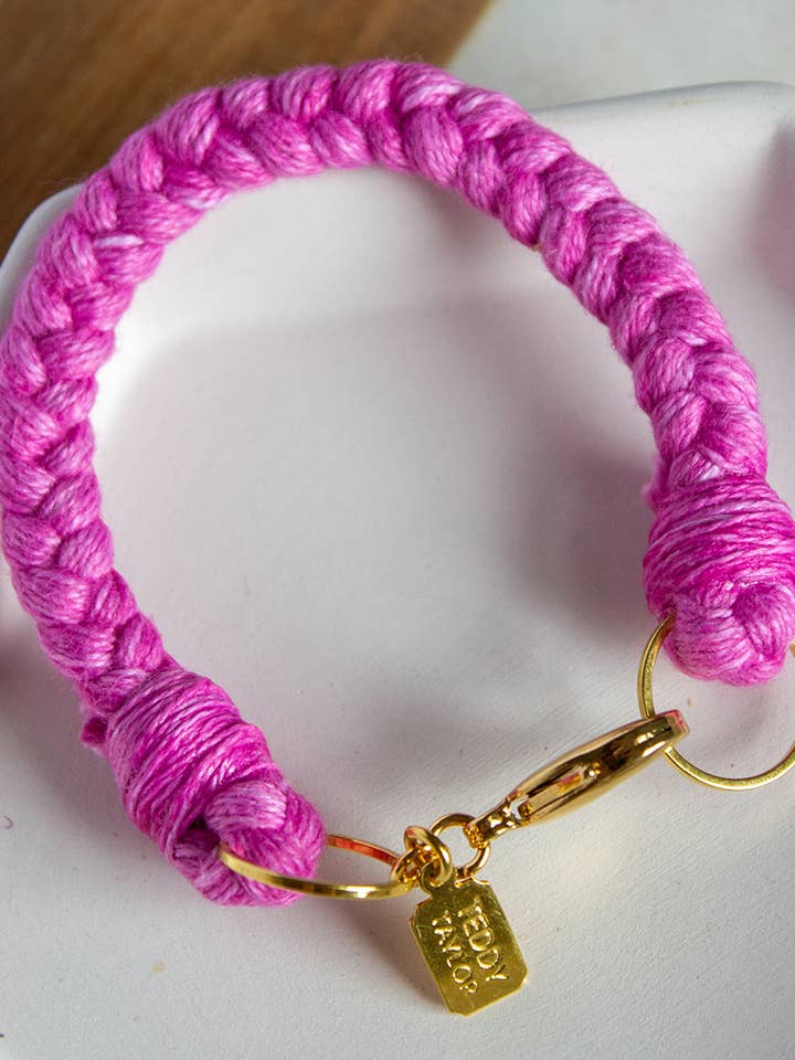 Pulsera Ultra Pink - Lino teñido a mano para venta al por mayor de Teddy Taylor Jewelry