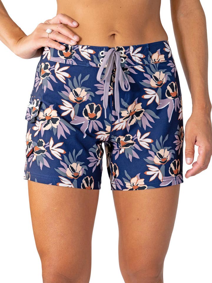 Magnolia 5" Classic Boardshort for wholesale by Maui Rippers
