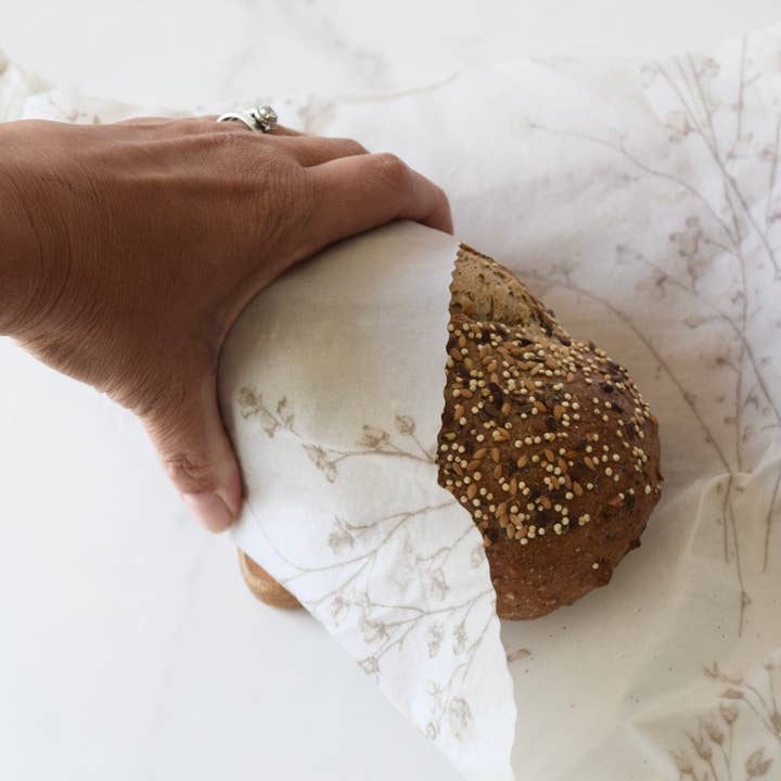 Lou Bees - Wholesale Food Storage Wrap/Bag - Edited Life Organic Beeswax Wrap – Natural Cotton Singlet 2