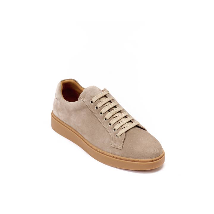British Passport - Wholesale Lifestyle Sneakers - Men's - Beige-colored sneaker. Art. BP72441