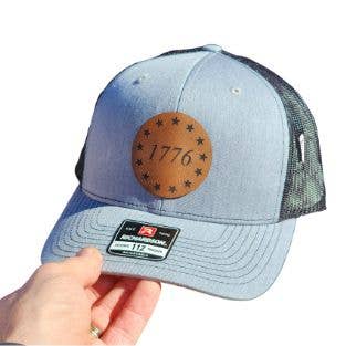 Vintage Trucker Cap met 1776 Patch voor wholesale door Knot Creatives