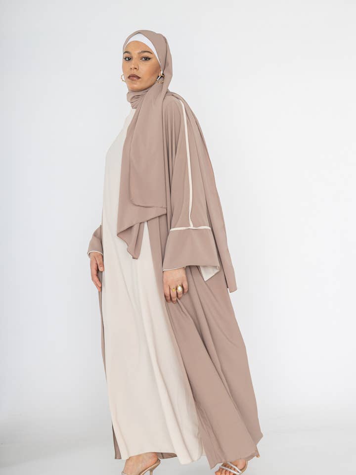 IDEAL OUTFIT – wholesale Kimono – Women's – Kimono with two-piece silk tank top from Medina 2373pk0