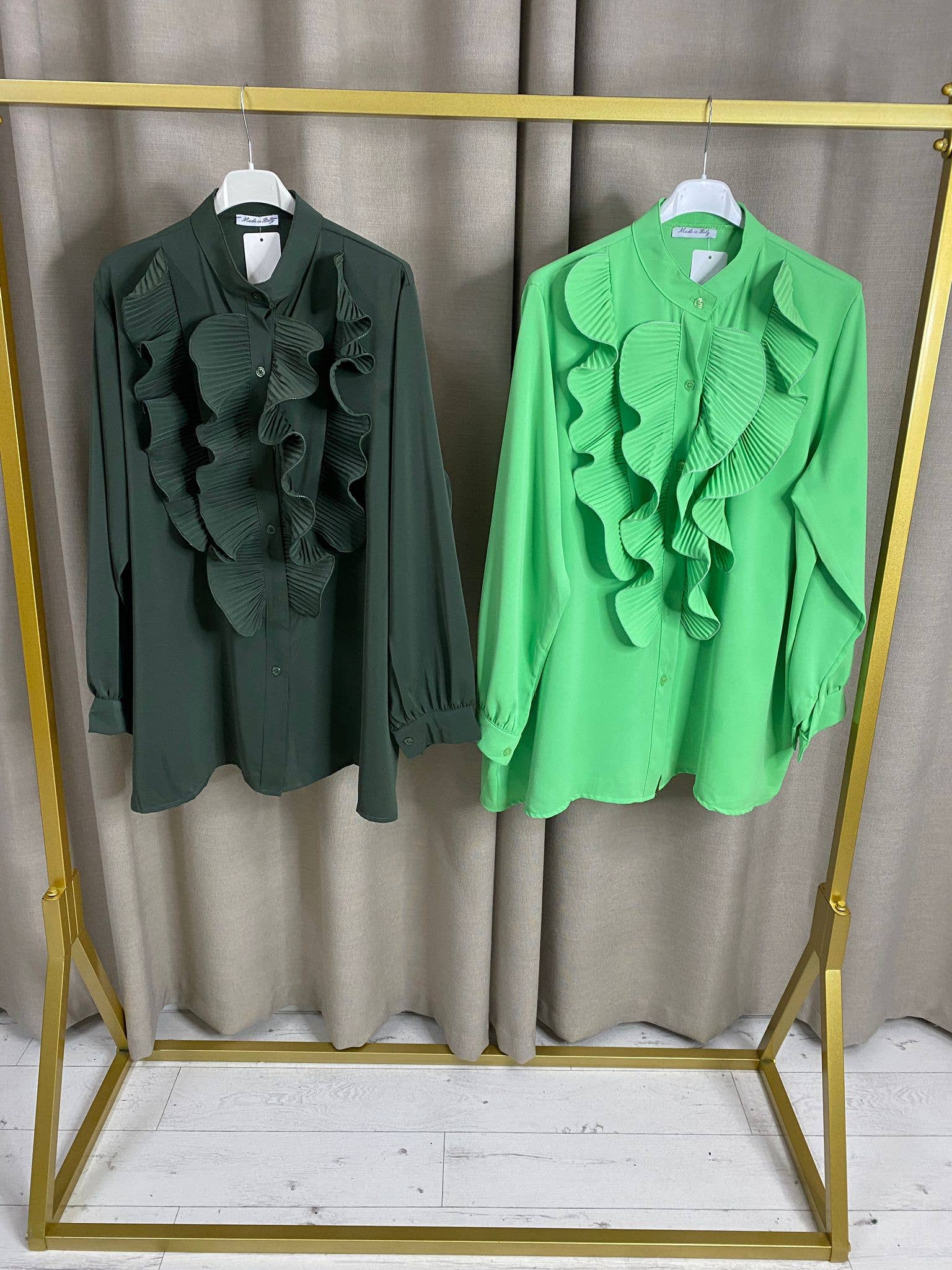 My Winners Direct – Engroshandel Skjorte med buttondown – til kvinder – Bianca Plus skjorte med flæser og lange ærmer8