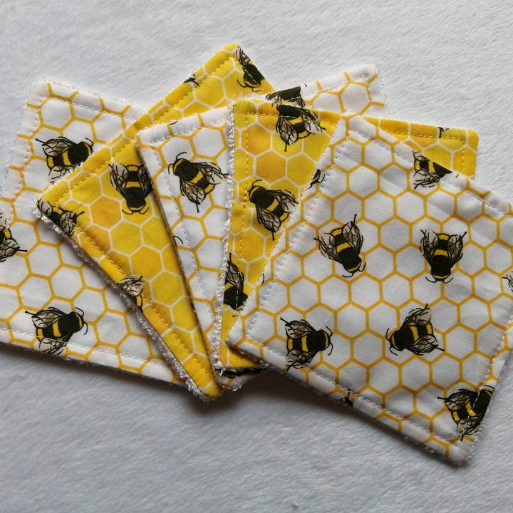 Hannah and me - Wholesale Face & Body Wipes - Honey bee bamboo face wipes, make up remover pads, eco cloth2