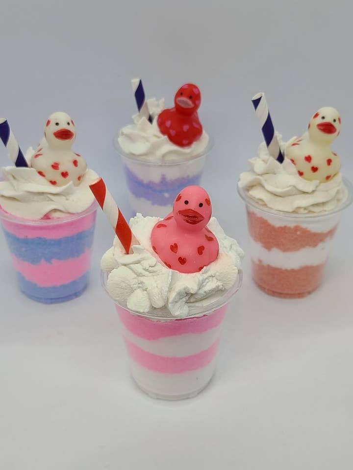 Valentine's Day Bubbling Smoothie Shots Bath Bomb for Kids for wholesale by Sassy Bubbles
