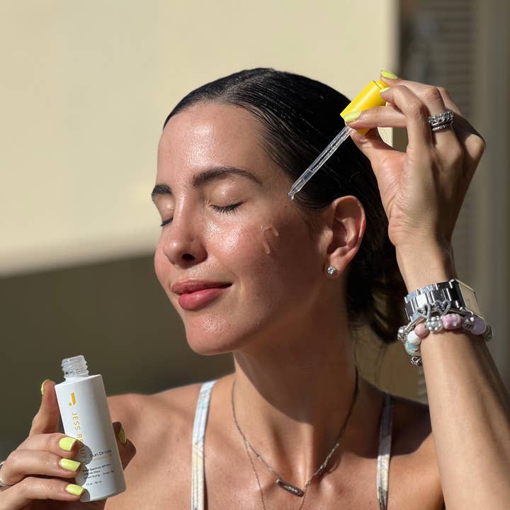 Jess Beauty Products, LLC - Wholesale Sunscreen - Sun Drop SPF 50+ Sunscreen Oil2