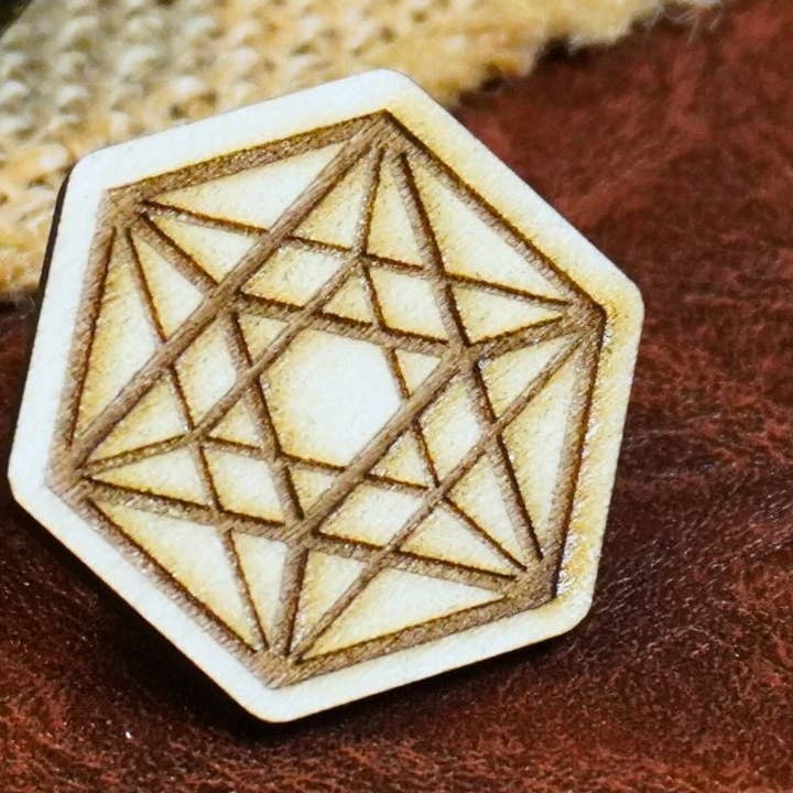 D20 Holzstift für den Großhandel von Minva Tabletop Design Co