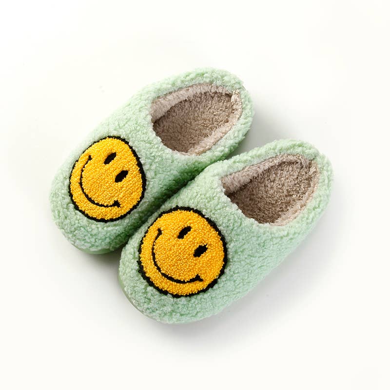 Shop Lev - Wholesale Slippers - Kids - Kids Smile Face Soft Plush Warm Slippers7
