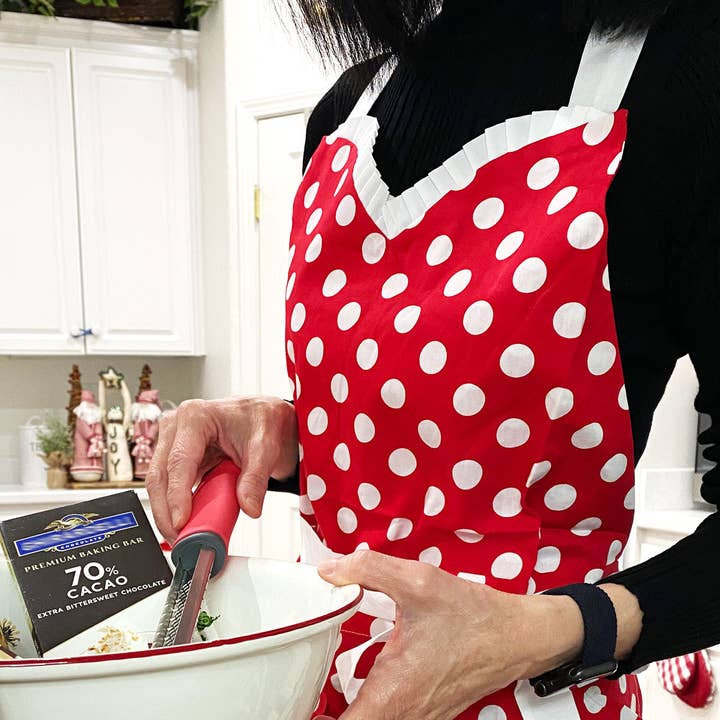 Wrapables Adjustable Flirty Hostess Apron for wholesale by Wrapables.com