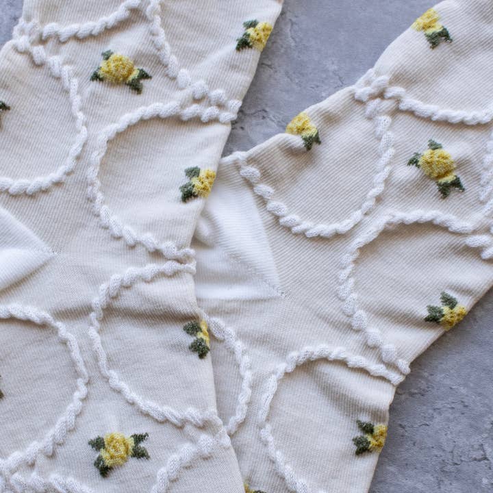 Tiepology - Wholesale Socks - Women's - Women's Antique Floral Casual Socks4