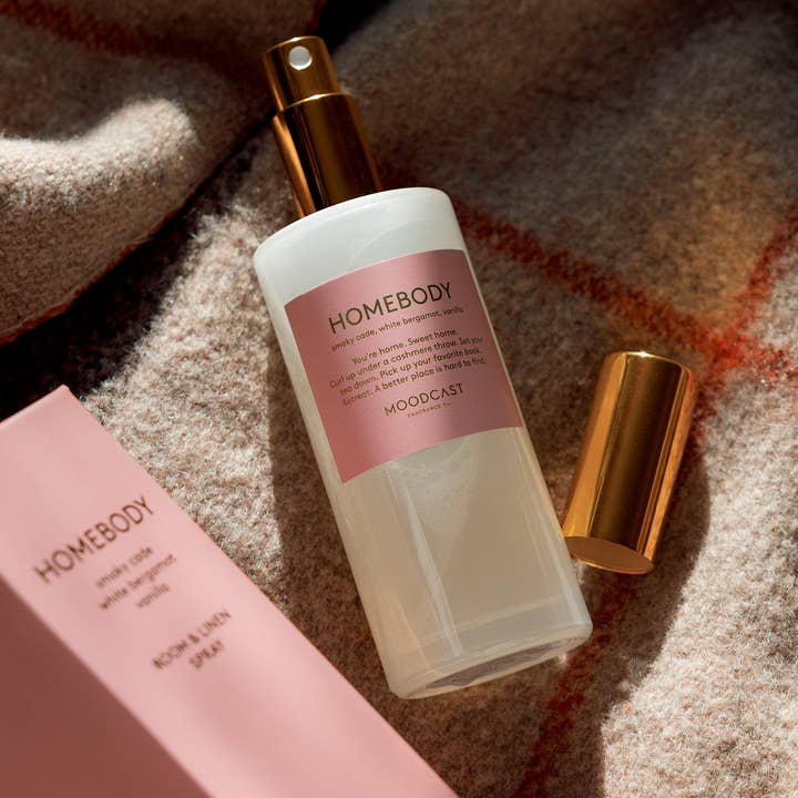 Moodcast Fragrance Co. - Wholesale Room & Linen Spray - Room & Linen Spray - Persona - Homebody - 3.4 oz Bottle1