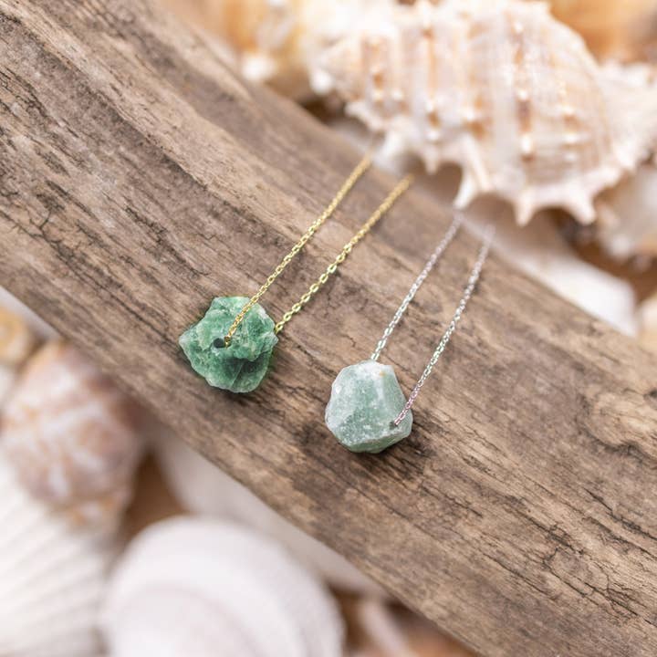 Soul Charms - Vente Colliers à pendentif - Collier Dainty Raw Crystal en or 14 carats et pierre de naissance en argent25