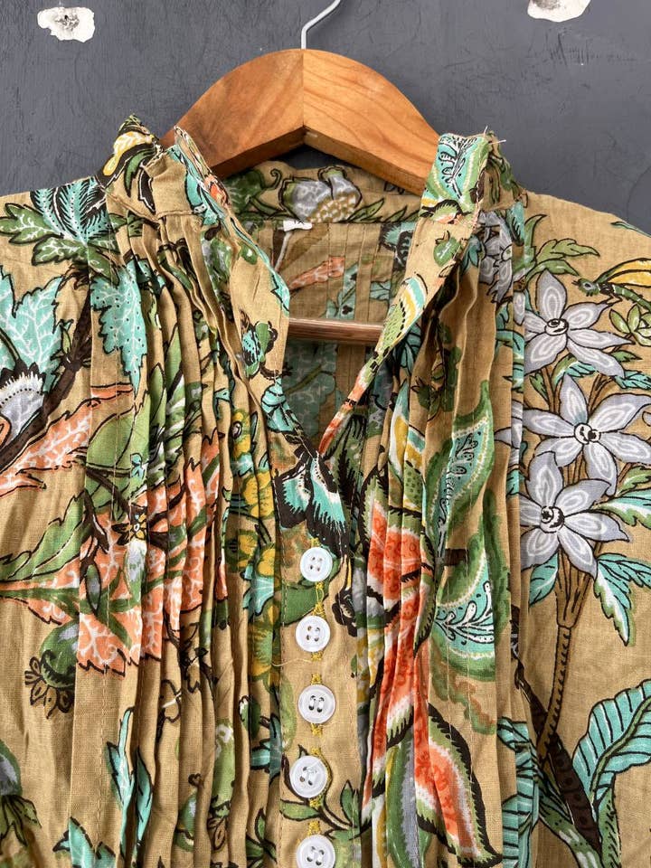 Bhawana Handicrafts - Wholesale Dress - Women's - Antique Floral Printed Handmade Cotton Kurtis Indian Kurtis