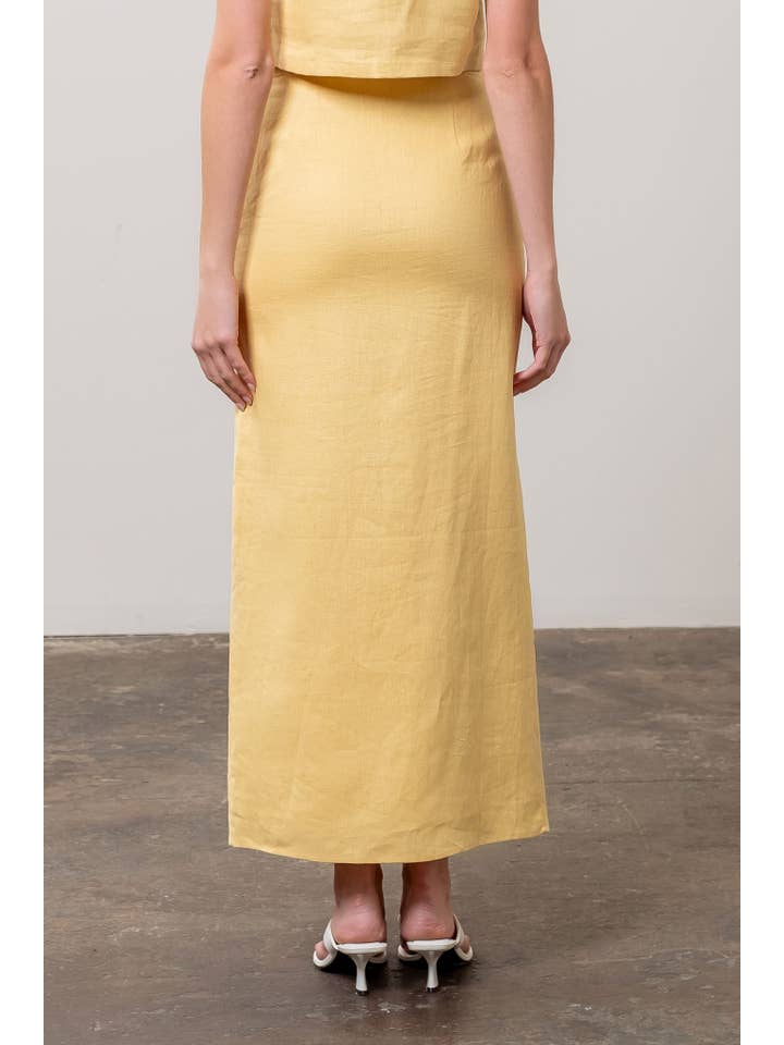 Moon River - Wholesale Skirt - Women's - FRONT BUTTON DETAIL LINEN MIDI SKIRT1