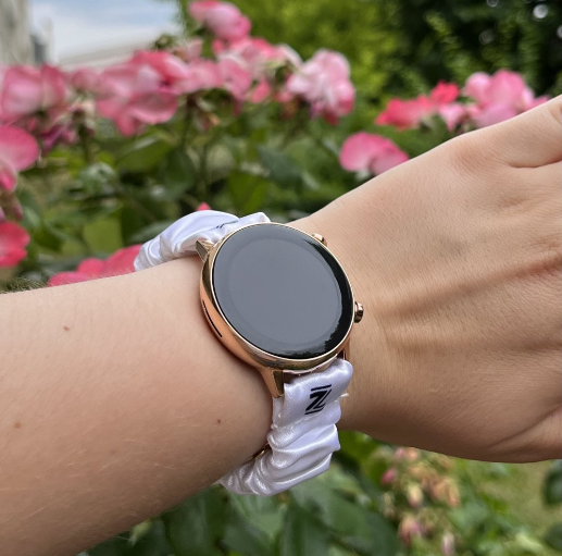 Gabriel Rivaz - Wholesale Wrist Watch - Women's - Mini sparkle smartwatch7