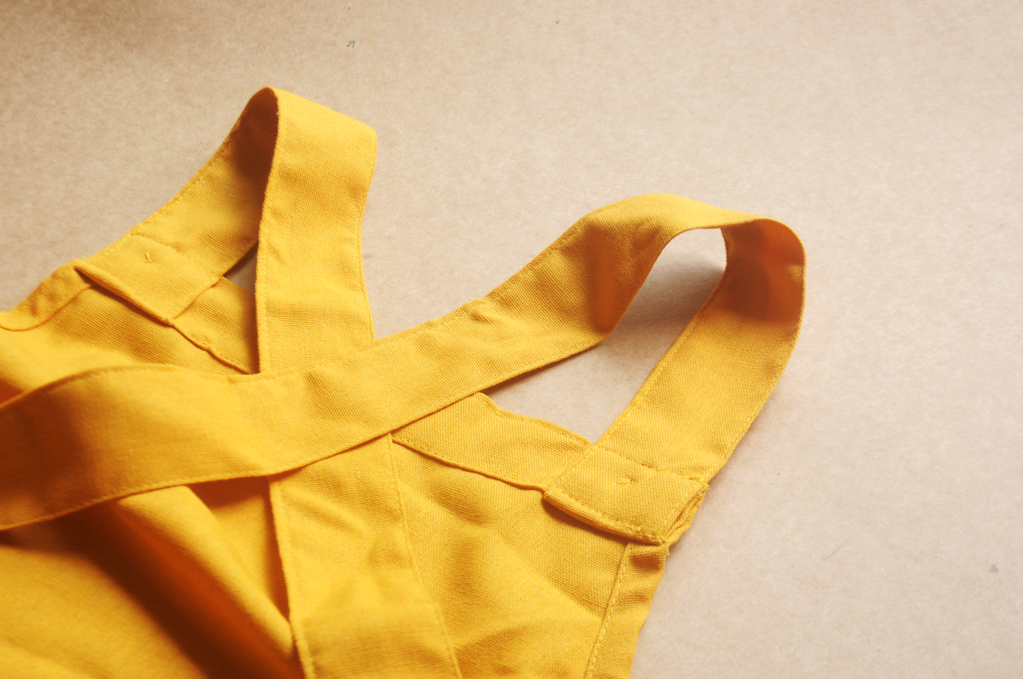 Smilogy Kids Ltd - Wholesale Art Smock - Kids & Baby - Mustard Yellow Kids Linen Apron3