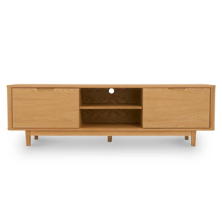 Meuble TV 2 portes Nyborg avec finition en chêne naturel huilé pour la vente par Furnhouse