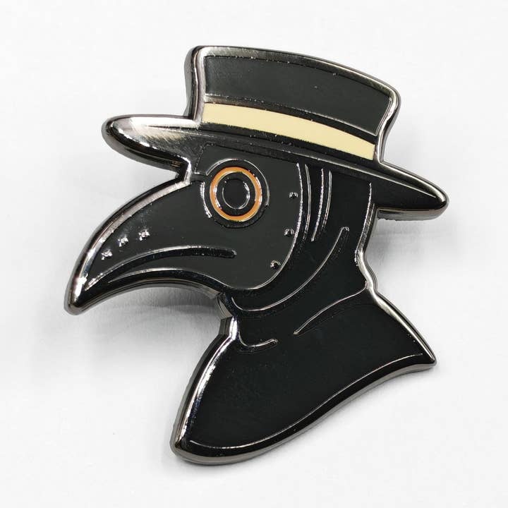 Pin's Émaillé de Docteur de la Peste pour la vente par Shady Front