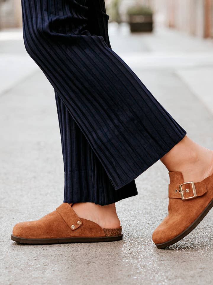 GENUINS - Wholesale Mules - Women's - IZAR VELOUR CAMEL