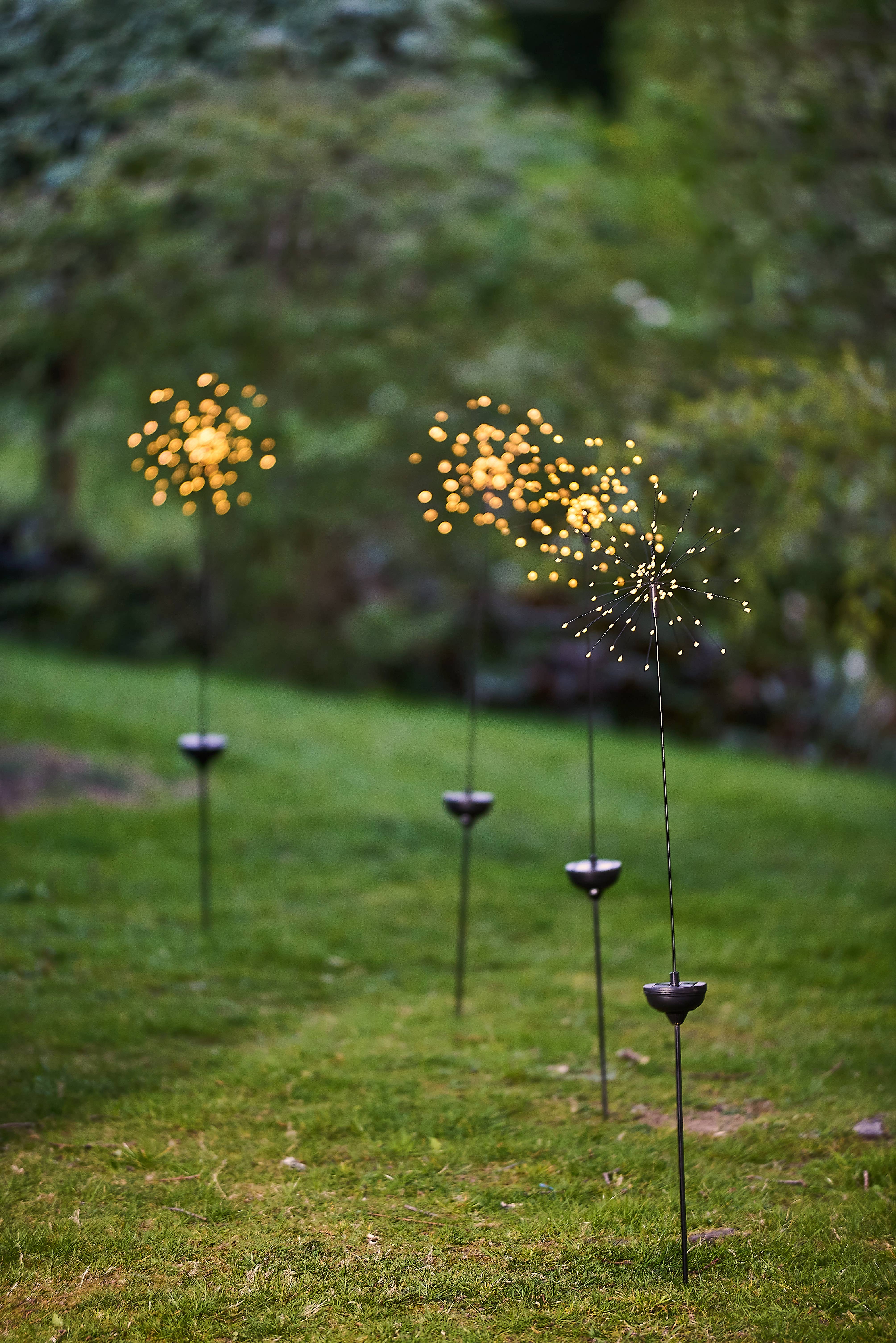 Lumina Of London Co - Wholesale Garden/Lawn Stake - Solar Starburst Stake — Sparkle by Night9