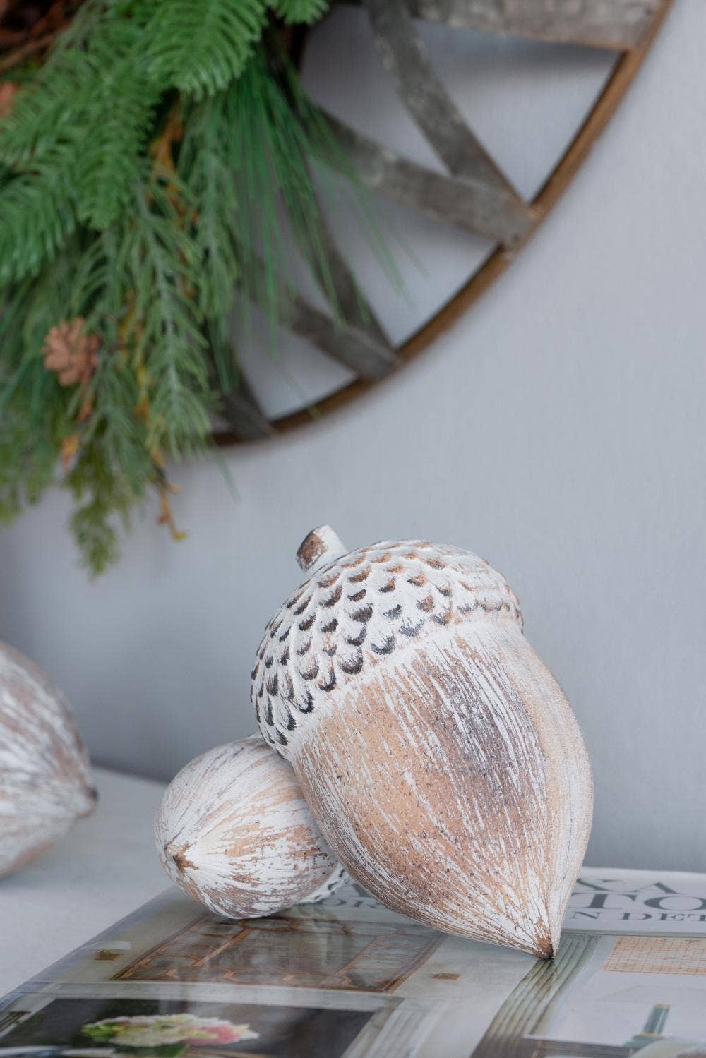 A&B Home Group Inc. - Venta al por mayor Adornos - Piña de pino D3.5x6" (Mediana) - Marrón0