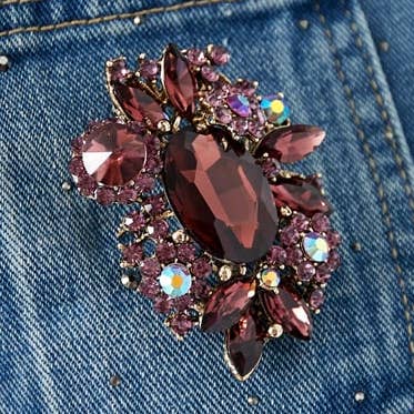 Classy Brooch for wholesale by Sansira Jewelry