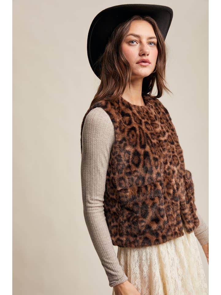 Listicle - Wholesale Outerwear Vest - Women's - Faux Fur Leopard Vest27