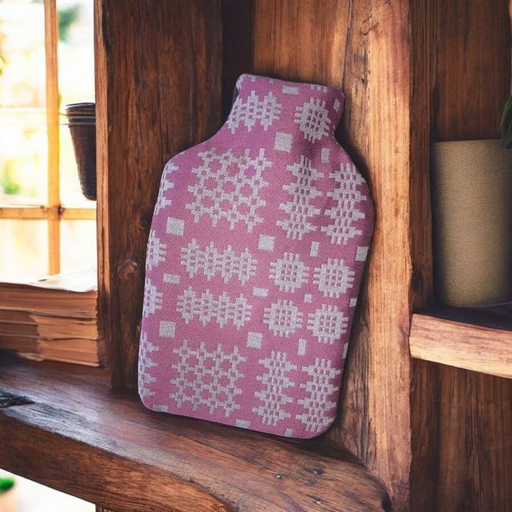 Moose & Co - Wholesale Hot/Cold Compress - Welsh Tapestry Blanket Blanket 1 Litre Hot Water Bottle
