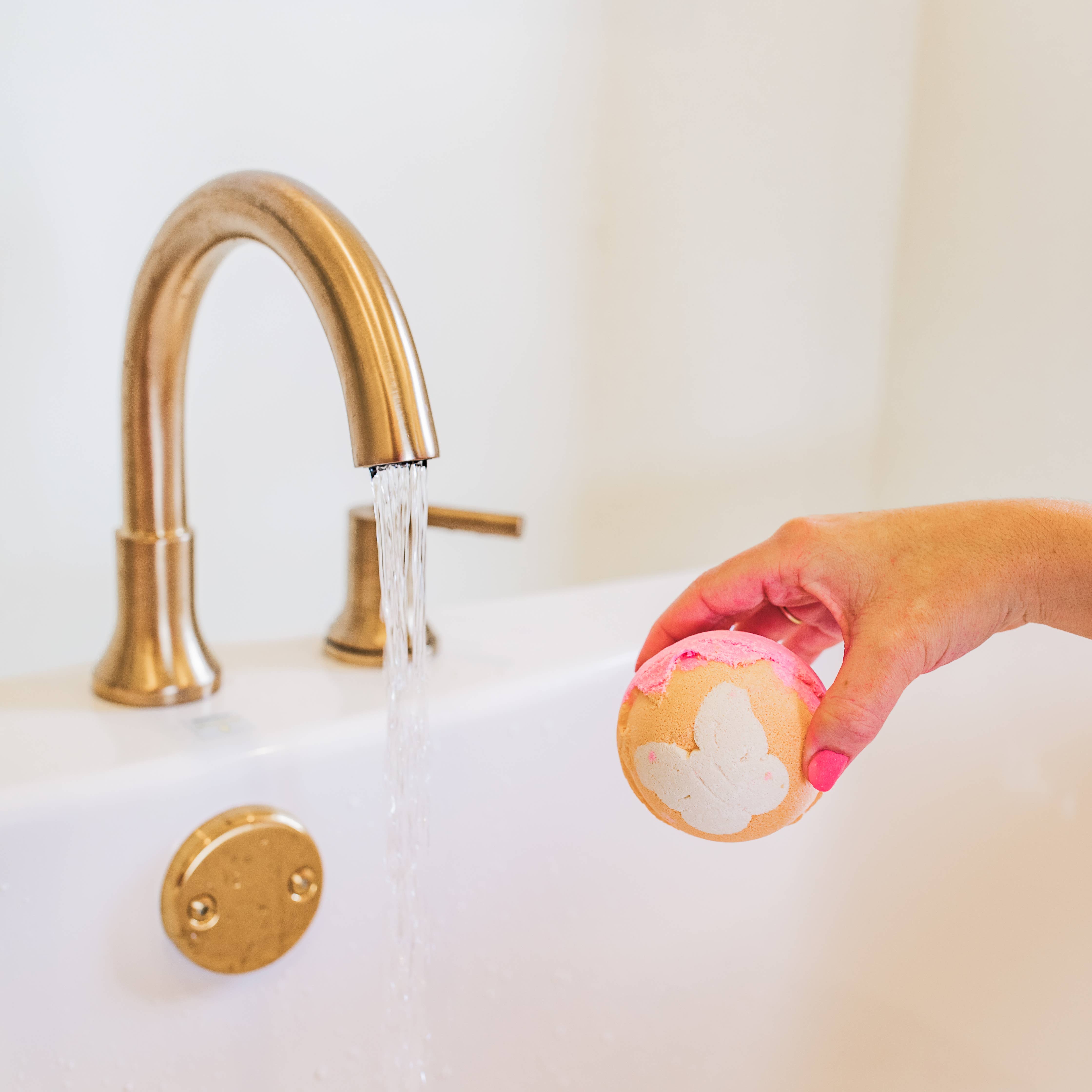 Musee – wholesale Badbomb/fizz – Butterfly kyssar bad balsam3