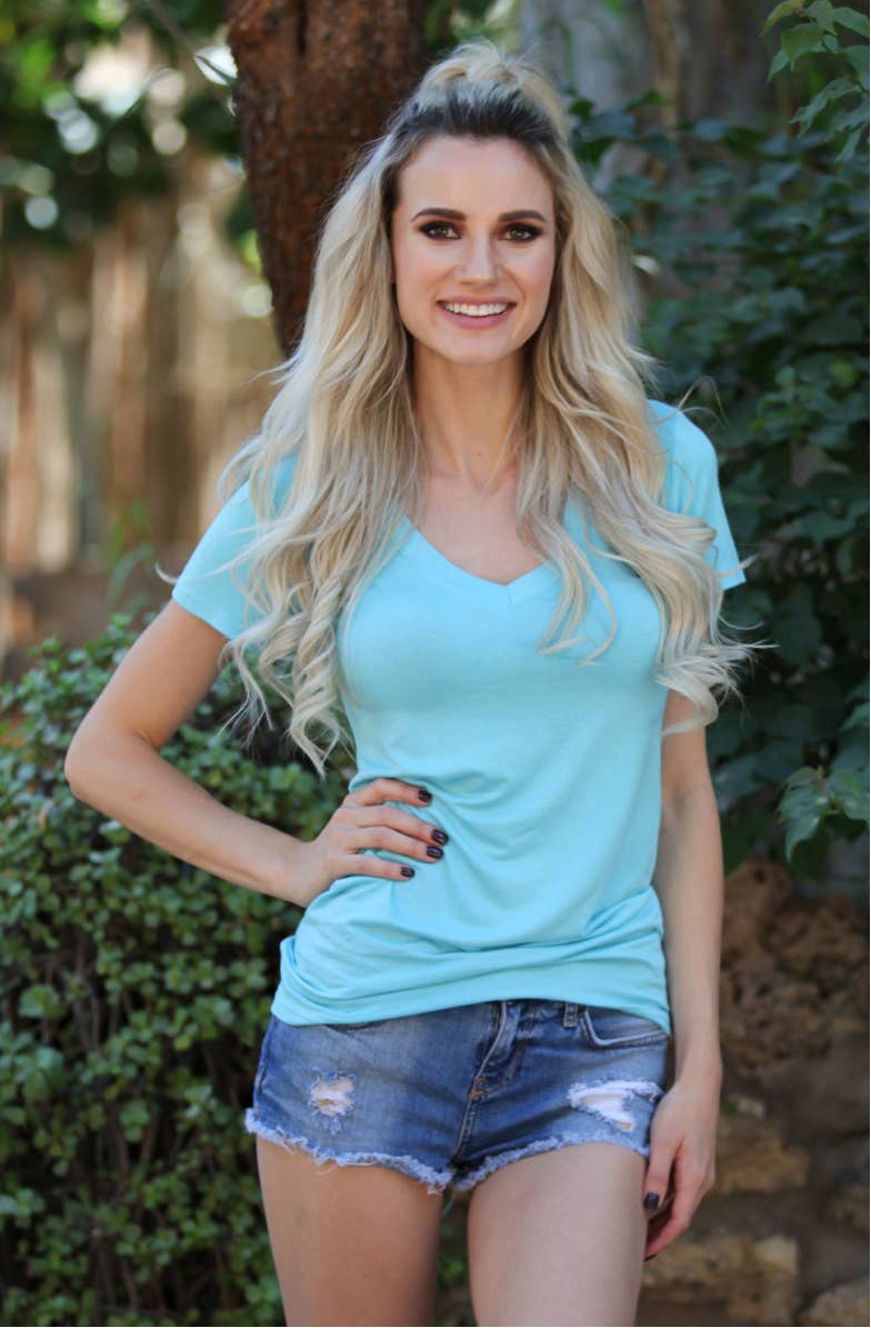 ANGIE - Vendita all'ingrosso Maglietta - Donna - Maglietta basica a scollo a V X2731-ASIS22