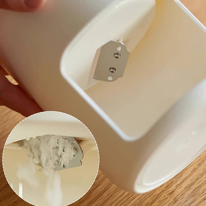 MinoCraft - Wholesale Kitchen Tool/Gadget - Manual ice crusher for homemade slushies5