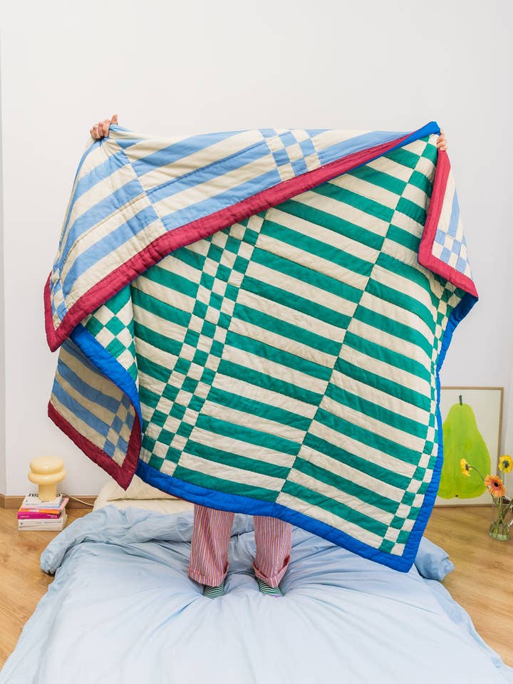 Siesta vendbart quilt for engroshandel hos Tarta Gelatina