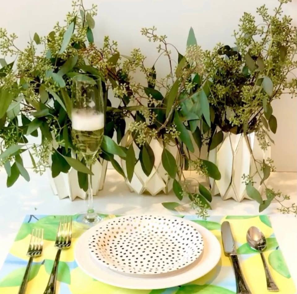 Lucy Grymes Designs – Großhandel Einweg-Platzdeckchen – Zitronen-Papier-Tischset-Block | Set mit 24 Stück1