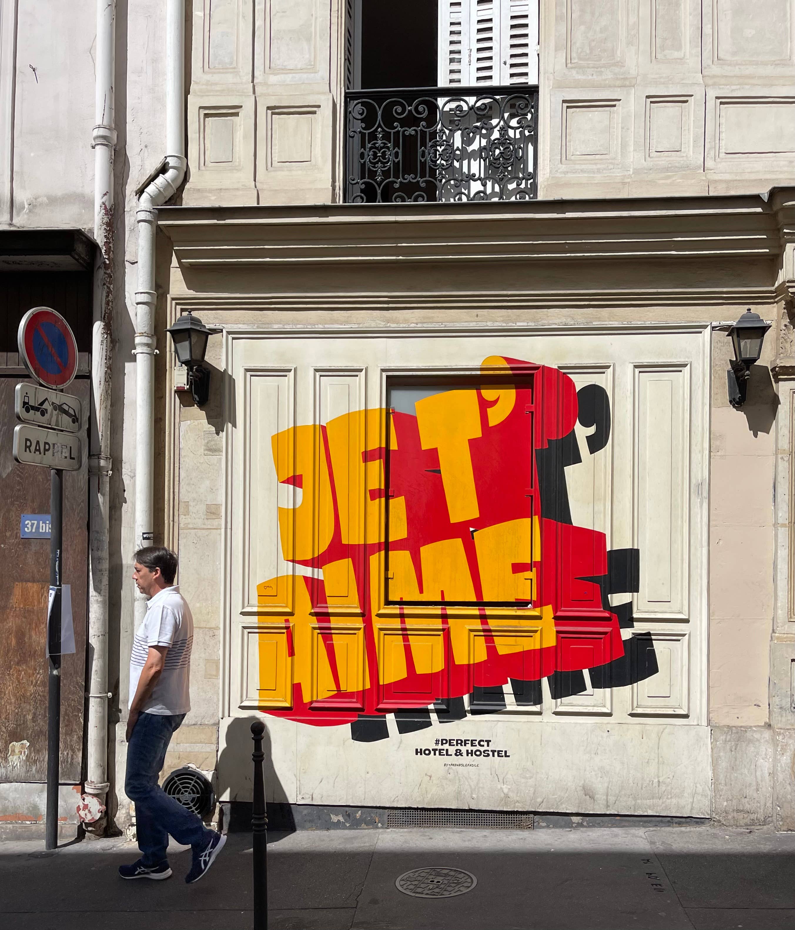 mo’media - Wholesale Travel Book - The Paris Guide4