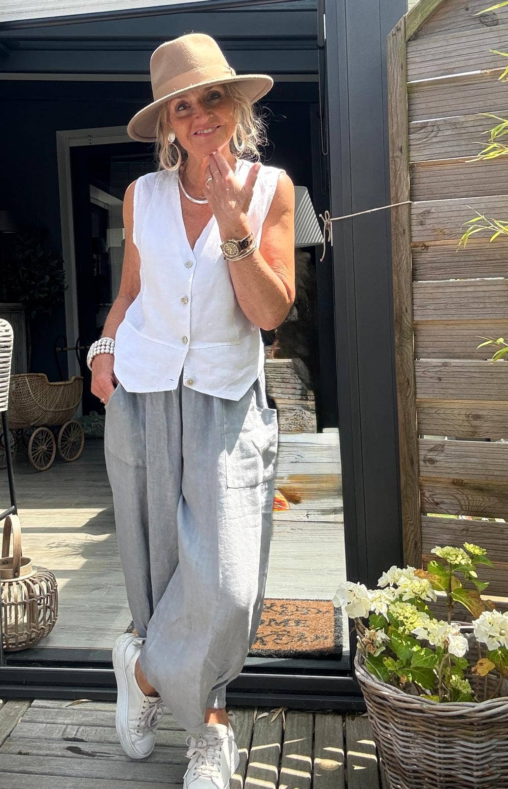 LINEN & COTTON HOUSE - Wholesale Pants - Women's - 3536 PLUS SIZE 100% LINEN21