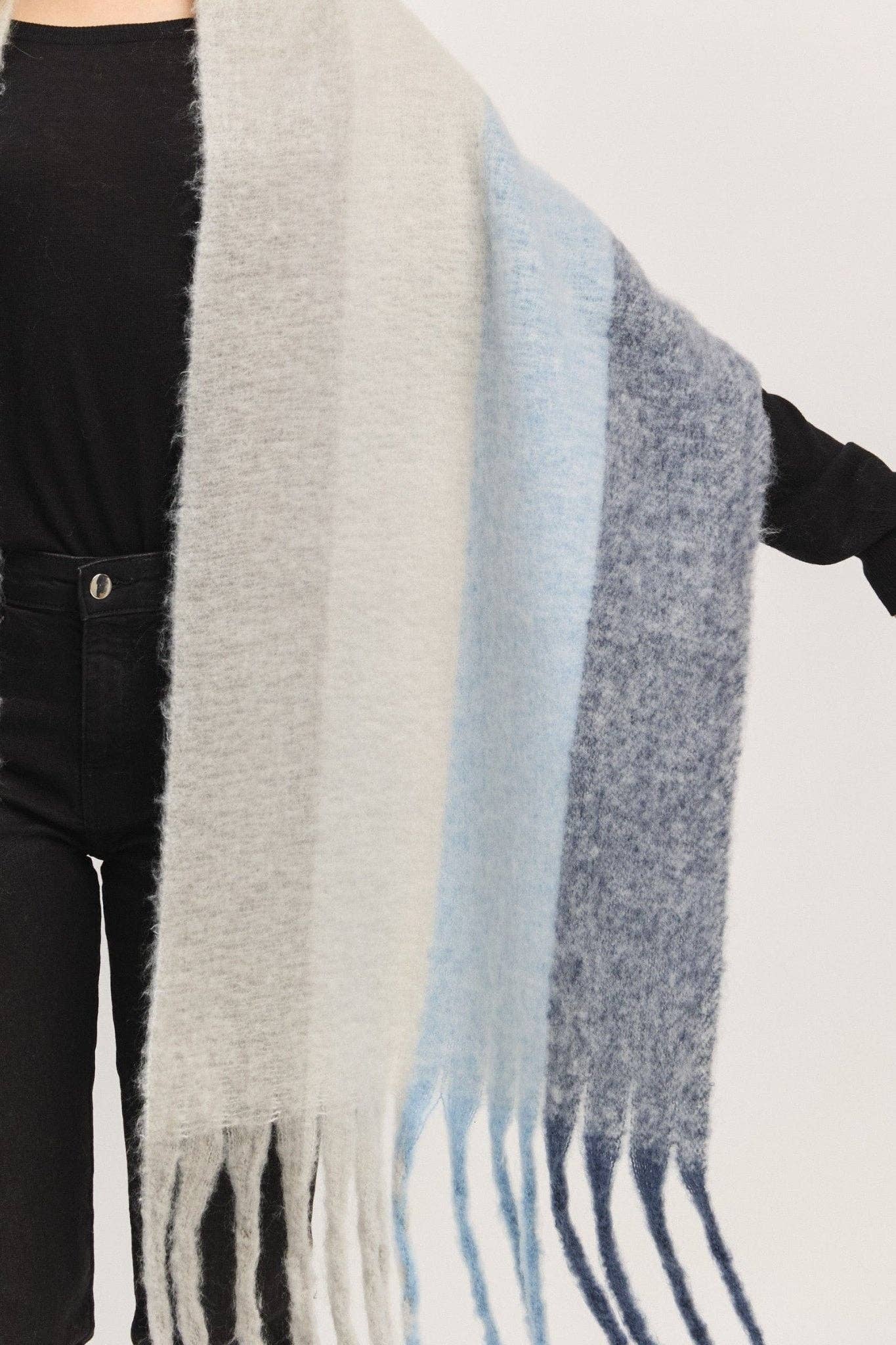 MiMi Wholesale - Wholesale Scarf - Women's - MS0452 Solid Brushed Fringe Scarf15