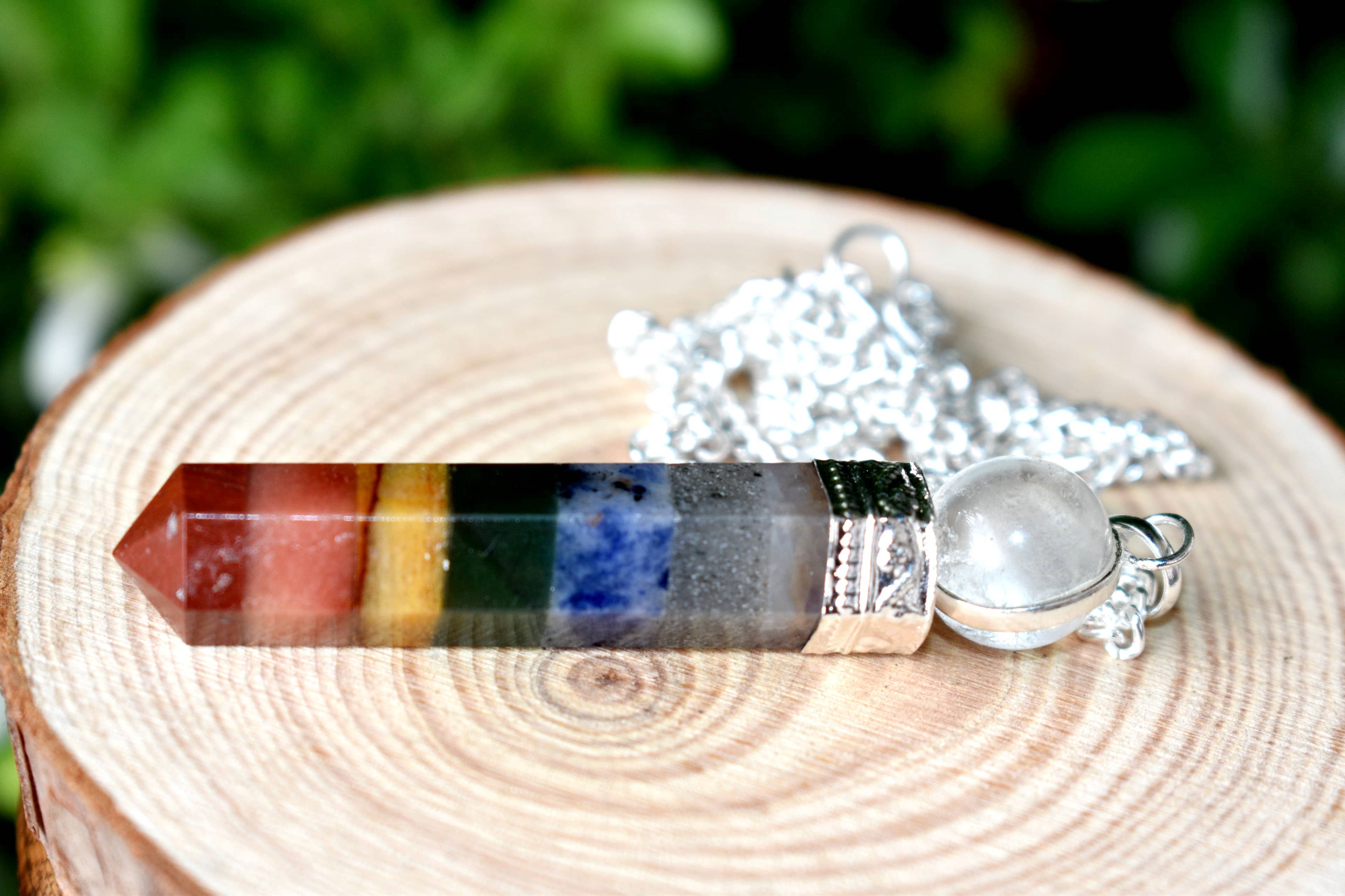 Soothing Crystals – Material de meditação por atacado – Pêndulo Seven Chakra Cristal colado com bola de quartzo1