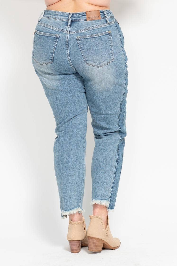 MD HW Vintage Wash Side Panel Detail & Hi Lo Fray Hem Slim for wholesale on Faire3